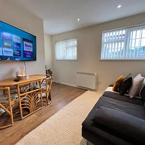 Lovely 2-bedroom In A Great Location Nottingham
